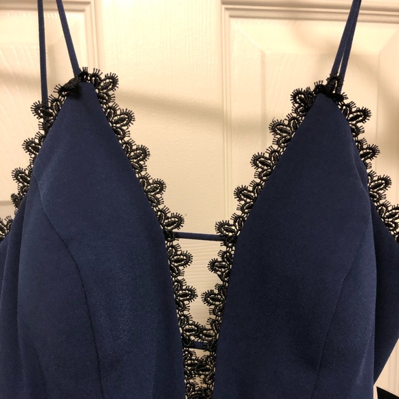 Aidan Mattox gown - Picture 2 of 6